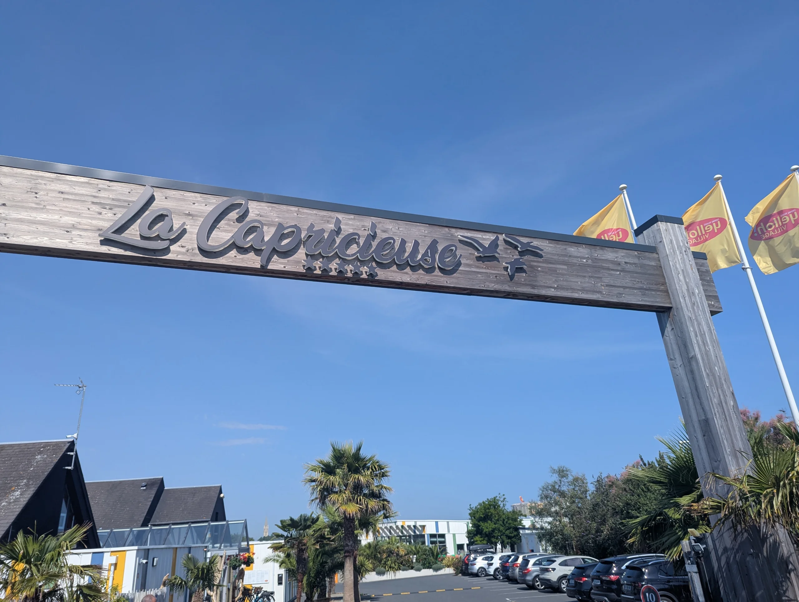 entry sign to la Capricieuse park